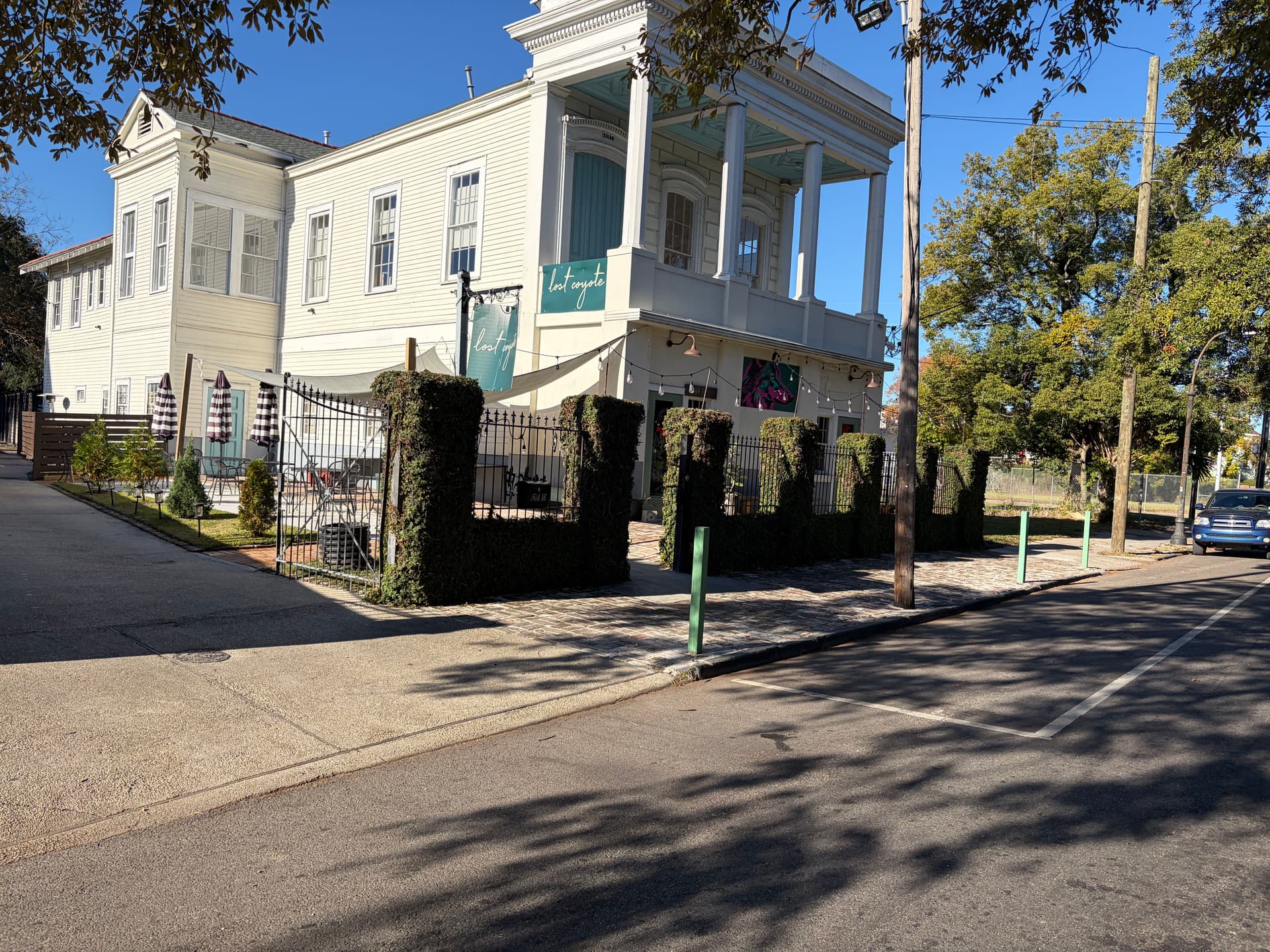 Landscaping and Lawn Maintenance at Lost Coyote in New Orleans