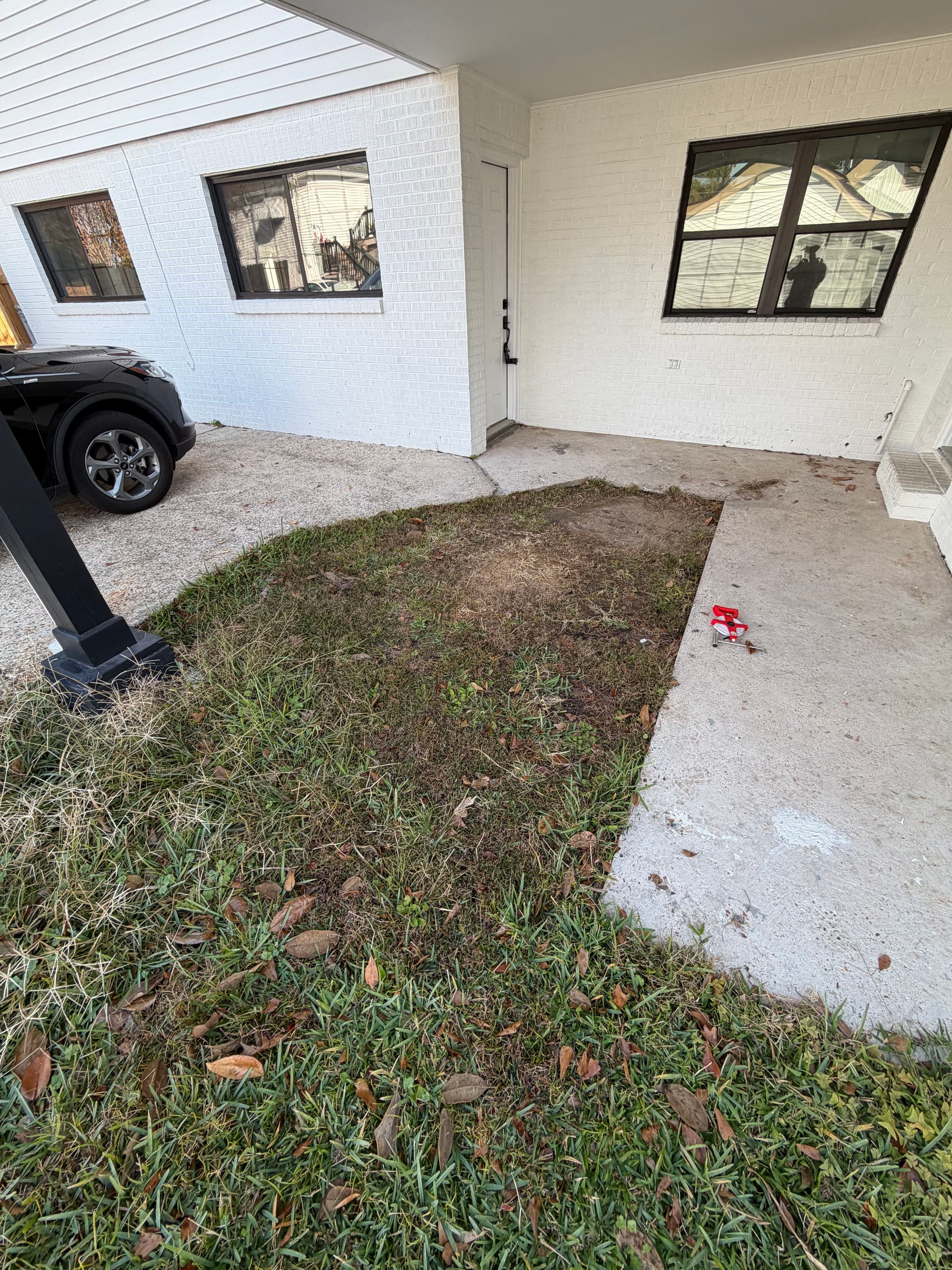 Gallery photos for Revamped Front Yard Landscape: Image #3