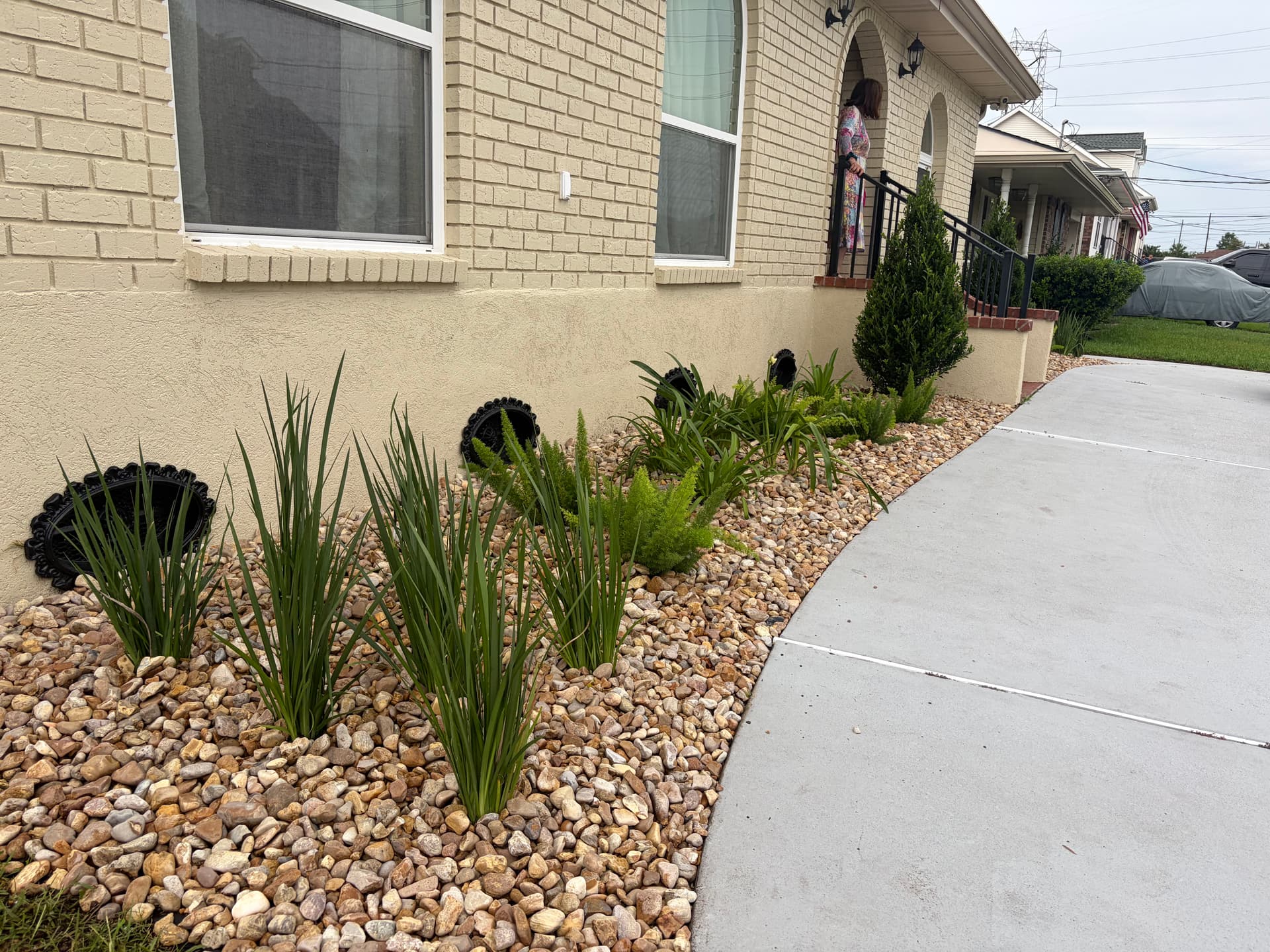 Gallery photos for Front Bed Rebuild with Low-Maintenance Plants and River Rock: Image #4