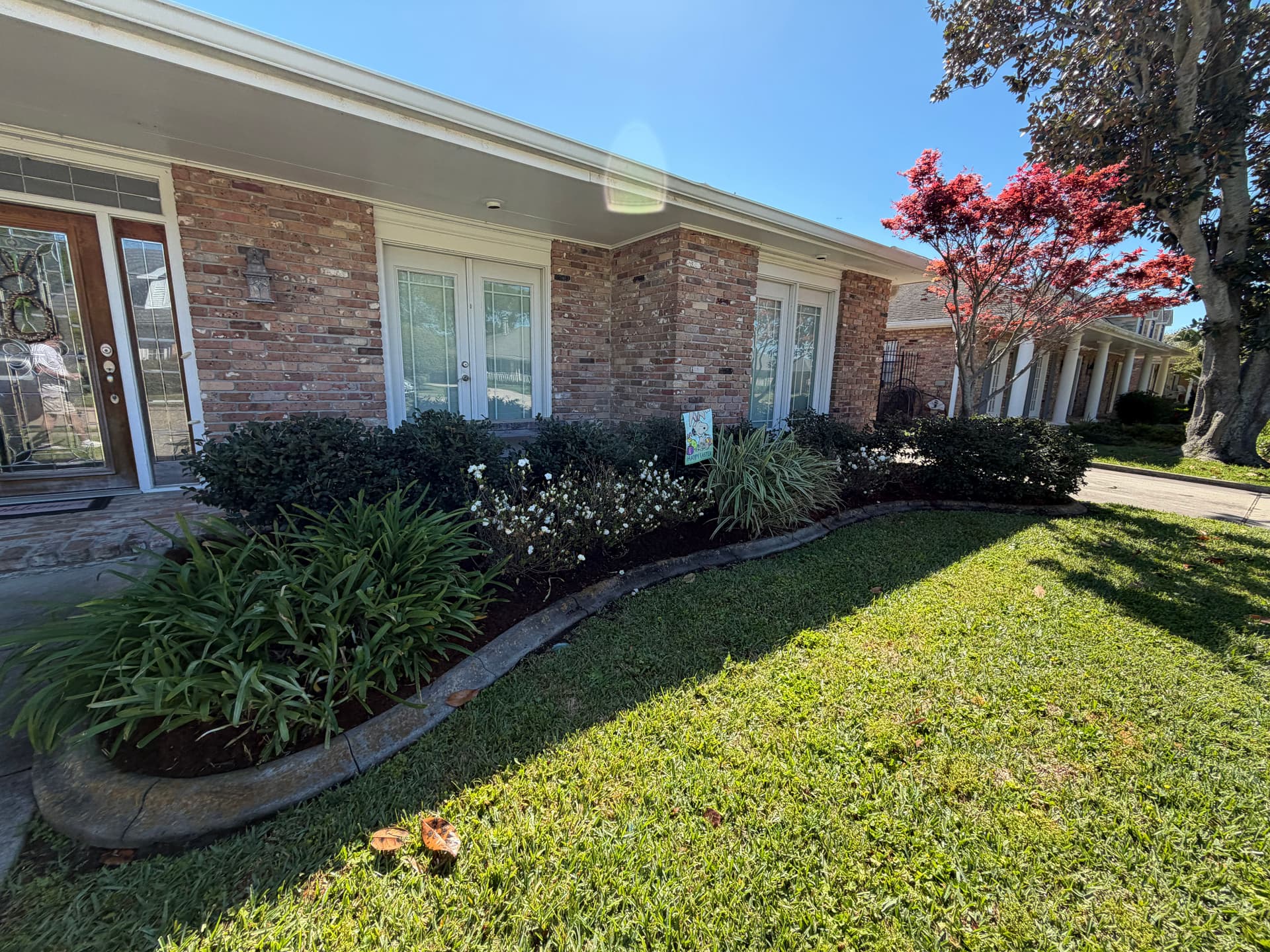 Gallery photos for Transforming Garden Spaces with Expert Lawn Maintenance: Image #5