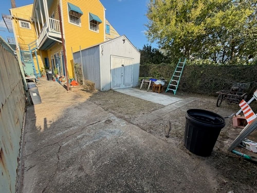 Efficient Yard Cleanup and Transformation